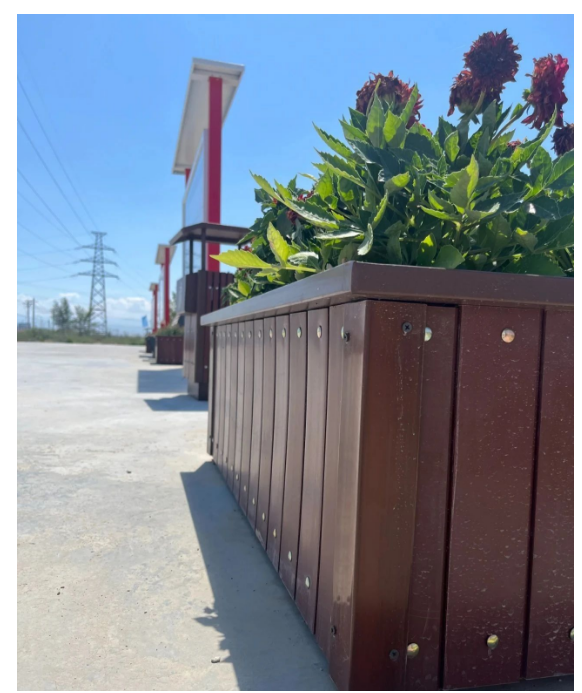 {e5d88f4b-f8ff-46aa-a8a7-e5299d67642c}